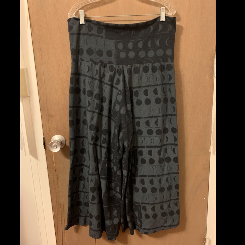 Kealopiko Moon Phase Gaucho Pants